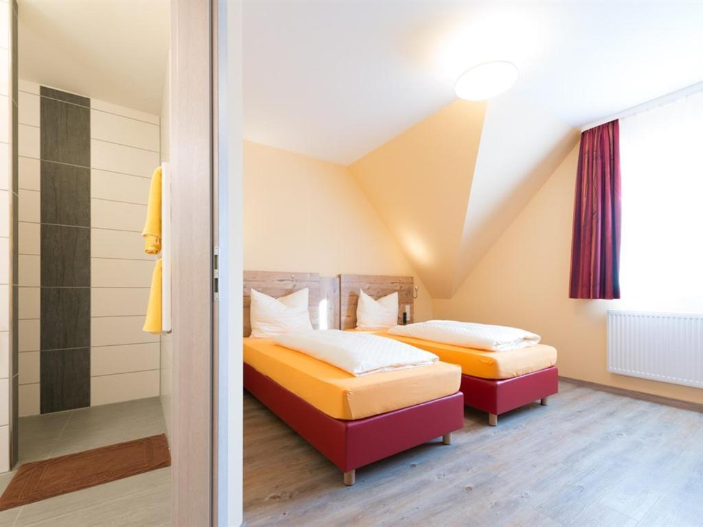 ลันด์กาสท์โฮฟ ชวาร์เซส รอส Hotel อันส์บาห์ ภายนอก รูปภาพ